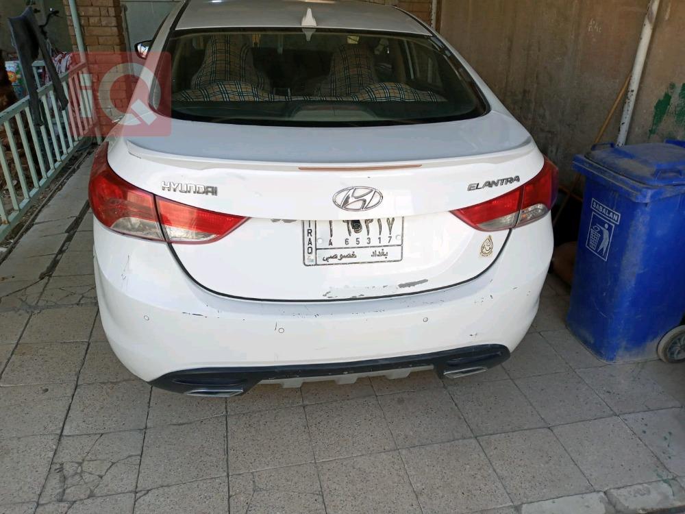 هیوندای ئەلەنترا